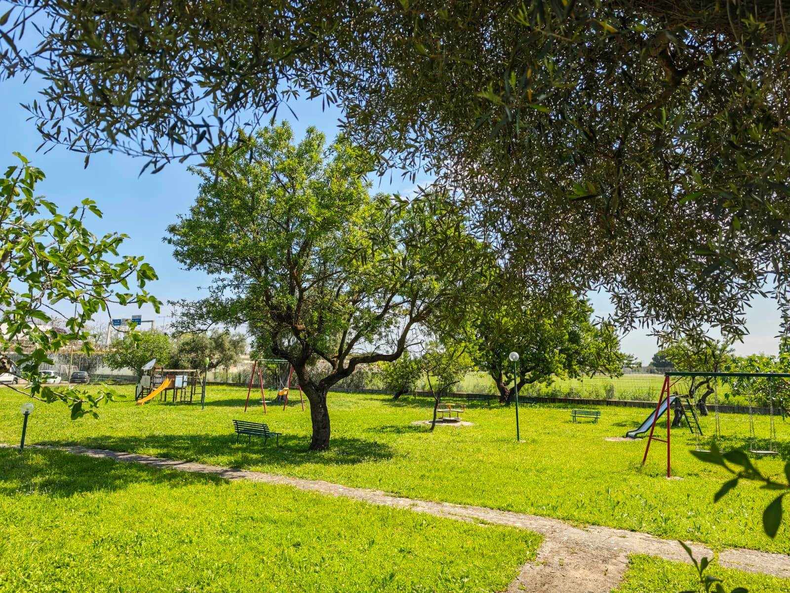 Parco e giardini del Borgo dei Pioppi – Via Fanelli Bari